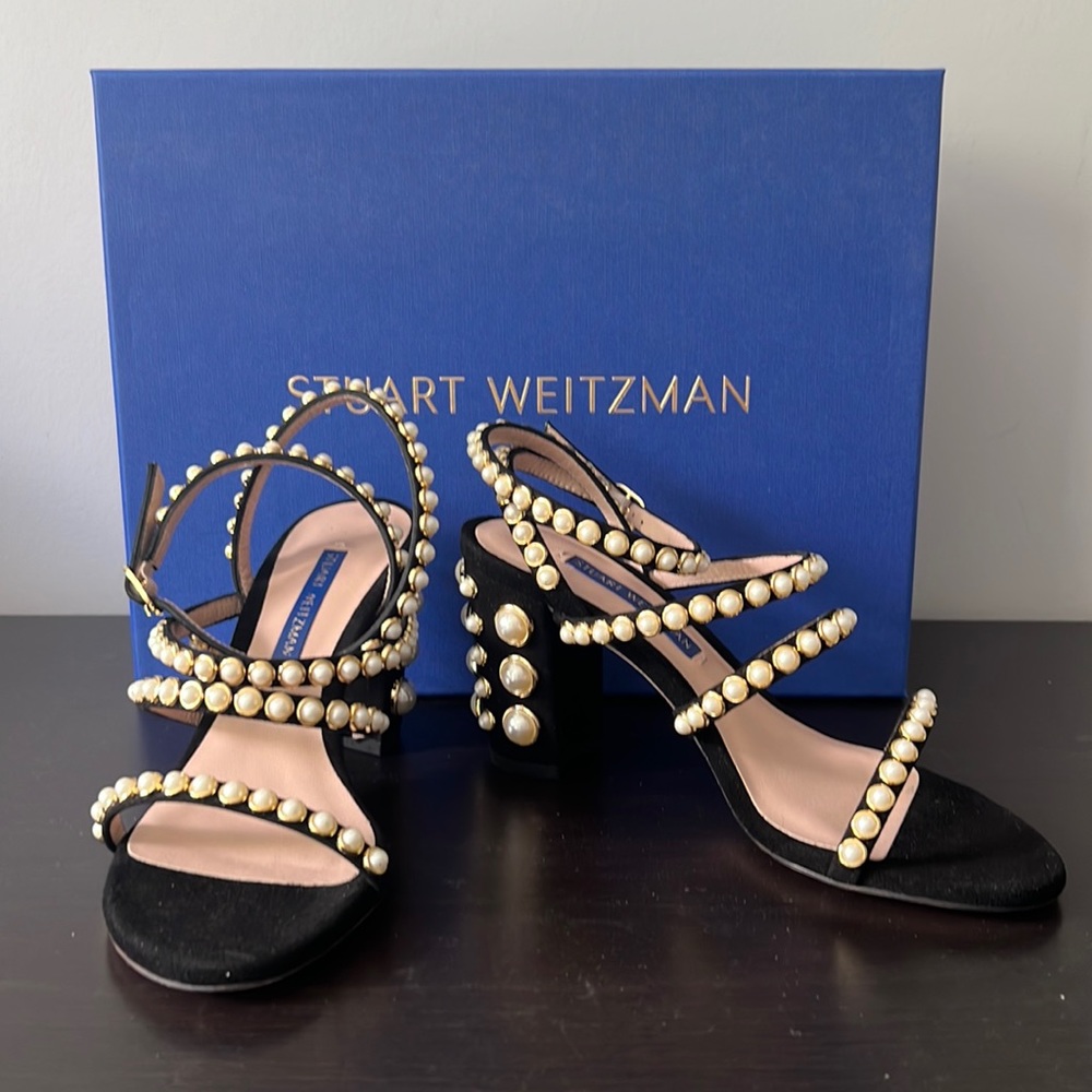 Brand New Stuart Weitzman Pearly Peridot Sandals in Black Suede, size 5